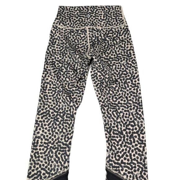LULULEMON High Times Pant Wrap Mesh Size 4 Ace Spot Grain Black - Picture 5 of 7